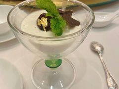 金箔松露燕窩鮮奶凍-誉珑轩