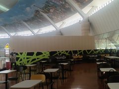 -麦当劳(鄂尔多斯机场店)