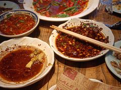 -麻辣总动员·川派海鲜·现炒浇头面·自贡菜(五彩城店)
