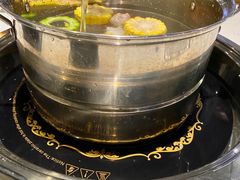 -六扇门潮汕牛肉火锅(BGC店)