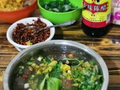 -胖子水煮(铁路三村无任何分店)