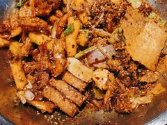 -嘎嘎鸭下巴·爆辣干锅(明教寺店)