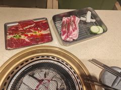 -蚂蚁洞·烤肉大营地(上海静安大悦城店)
