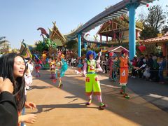 -七彩云南欢乐世界