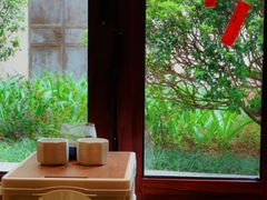 -SAFARI COFFEE