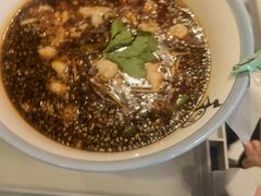 -有红鸡毛店·川菜(建设路店)