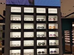 -LensCrafters亮视点(东方新天地店)