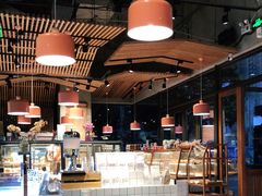 -Dough&Joe团憩(瑞虹天地月亮湾店)