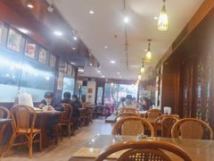 -黄但记老店·陈村粉食府