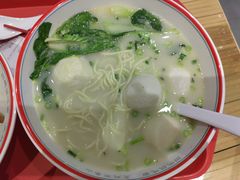 手作鱼圆鱼汤面-面春山·传统老卤面(天隆寺店)