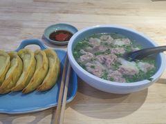 -老新隆牛肉锅贴(新街口店)