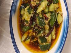 -霄汉牛三鲜湖北砂锅菜(万松园2店)