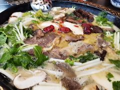 -尚品牛味汤锅火锅(康定总店)
