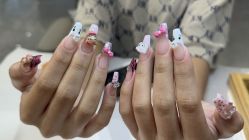 -U+nail优加专业美甲美睫