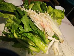 -三个椰子·现砍椰子鸡(金源CBD店)