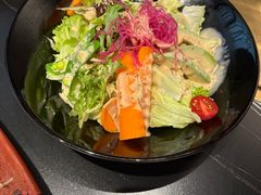 -山川小町·极番烧肉(新地假日广场店)