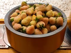 白草莓-喜家自助小火锅(卓悦里店)