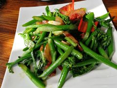 芥兰炒腊味-正嘢私房菜