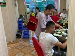 -杨记山珍鸡煲菌汤锅