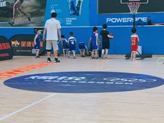 -呈康体育青少年篮球培训班(虹口店)