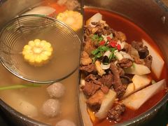 -左庭右院鲜牛肉火锅(金山万达店)