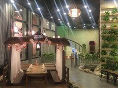 -花溪雨·森林餐厅(石基店)