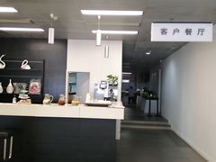 -深圳锦龙奥迪4S店(前海店)