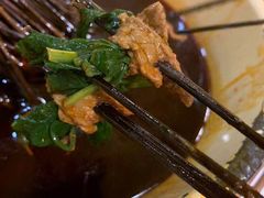 -拈签一笑黄牛肉辣卤串串
