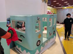 -多多淘儿童体验中心(重庆来福士店)