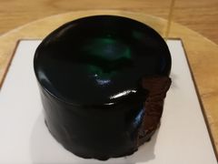 黑加仑法官-TIENSTIENS将将(三里屯店)