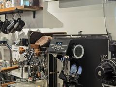 -Double cafe