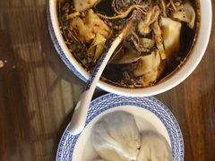 -笑来喜馄饨小笼工坊店(湖滨街店)