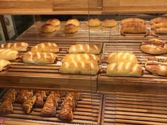 -Bread Talk 面包新语(荟聚店)