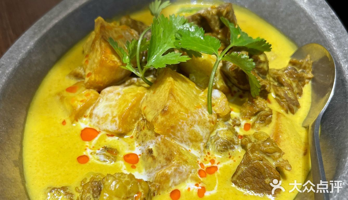 想不到居然能在佛山喝到那么好喝的肉骨茶