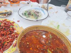 -乡土特色.冷锅鱼.牦牛肉汤锅