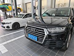 -爱车行 奥迪 奔驰 宝马 保时捷 路虎 专业 维修保养 原厂 奥迪改装升级 中心(静安店)