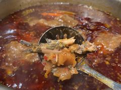 -肖肖酸萝卜鱼火锅(总店)