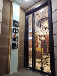 -雪中彩影婚纱摄影·微光艺术中心