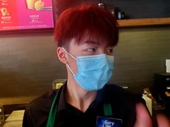 -星巴克臻选(莘庄仲盛店)