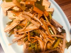 -山河屯铁锅炖(哈西站店)