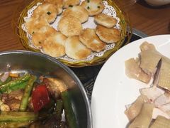 香煎墨鱼饼-启香鸡私房菜(湖景店)