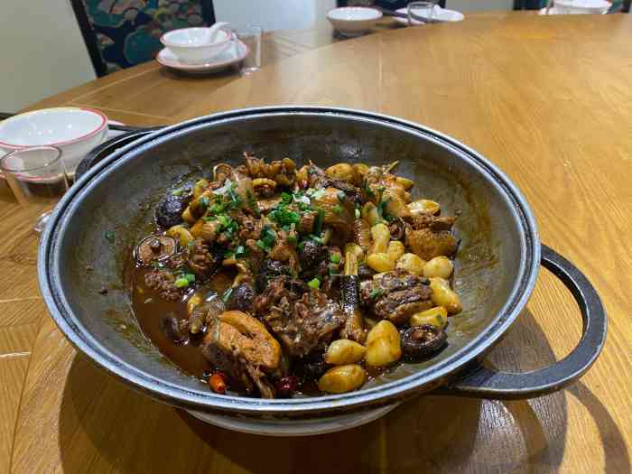 土菜王-"公司同事聚餐的第一首选就在这个店,装修的."-大众点评移动版