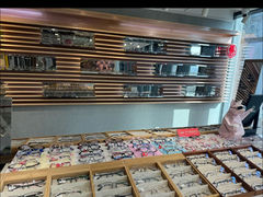 -瑞司视光眼镜·蔡司战略合作眼镜店(新街口店)
