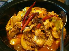 -云海肴·汽锅鸡·云南菜(天山百盛优客店)