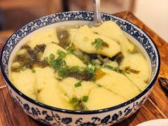 -乡土特色.冷锅鱼.牦牛肉汤锅