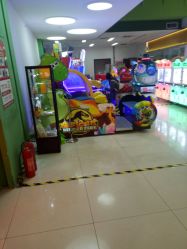 -玩塾品格乐园(宇宙太空龙旗店)
