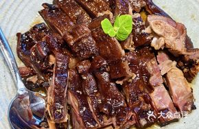 Guchangzhou Herbal Medicinal Sauce Goose