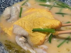 -荣家黄鱼面(前滩太古里店)
