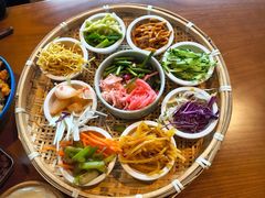 -包整·丝娃娃(一览甲秀楼风景店)