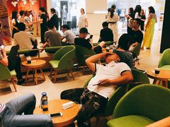 大堂-星巴克臻选(国贸商城首店)